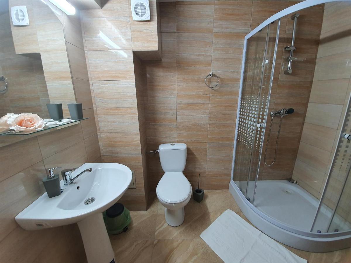 Bon Ton Residence Drobeta Turnu Severin Bagian luar foto