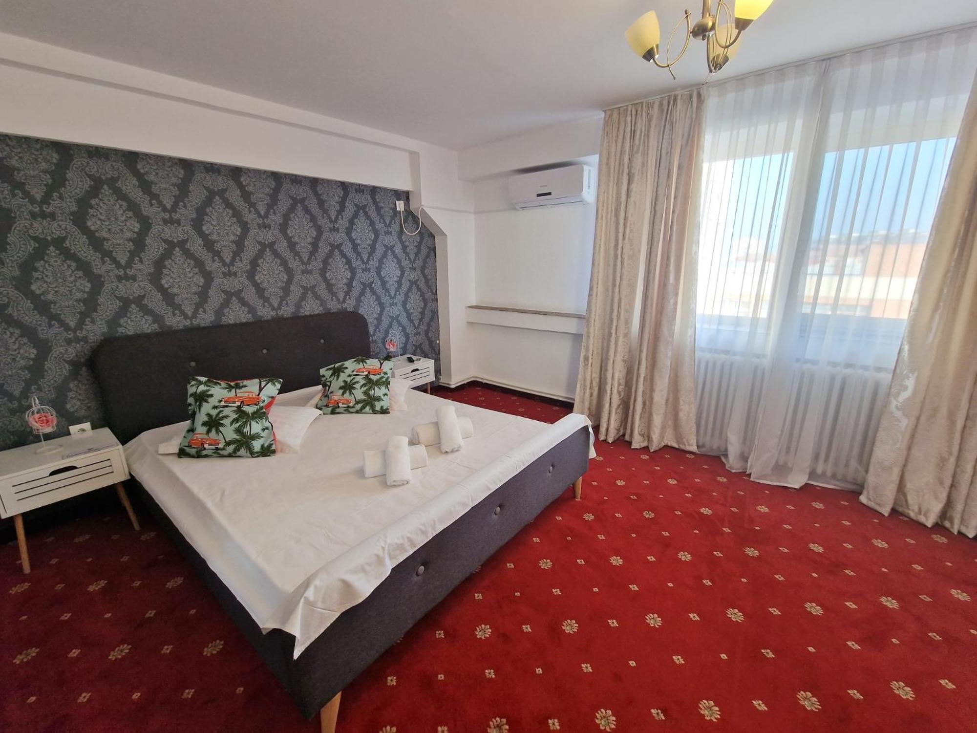 Bon Ton Residence Drobeta Turnu Severin Bagian luar foto